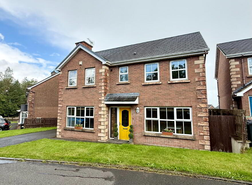 2 Mulcreevy Close, Keady, BT60 3BF photo