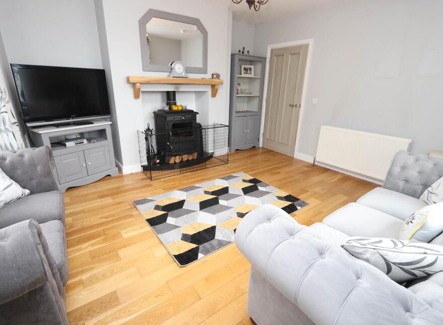 44 Carnwood, Lisnaskea, BT92 0LF