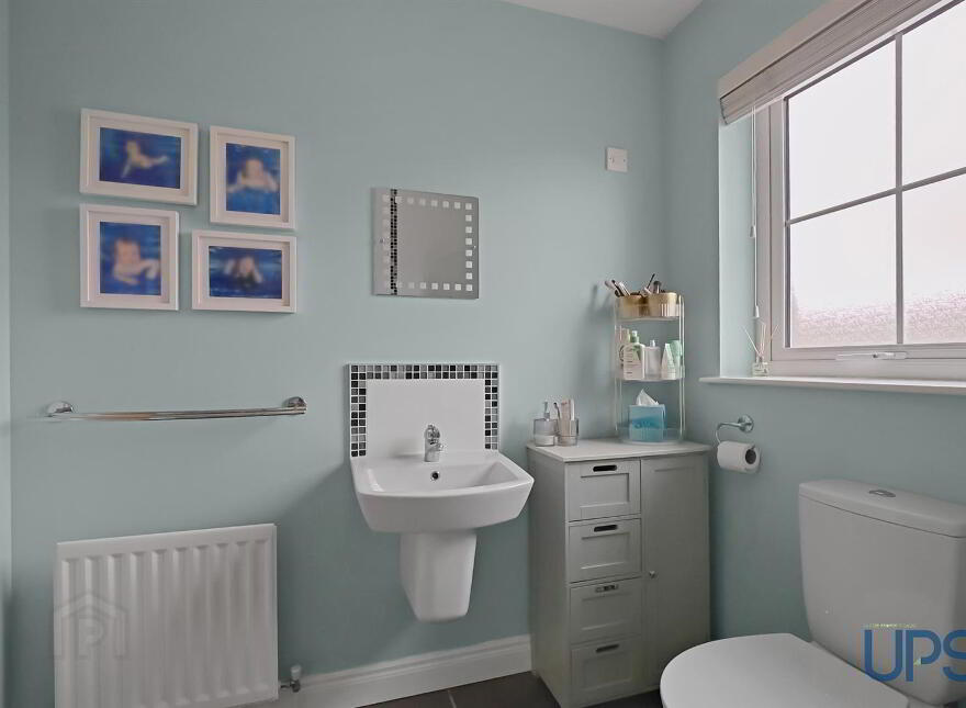15 Lady Wallace Brae, Lisburn, BT28 3WN
