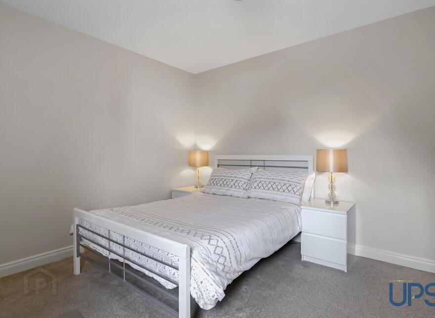 15 Lady Wallace Brae, Lisburn, BT28 3WN