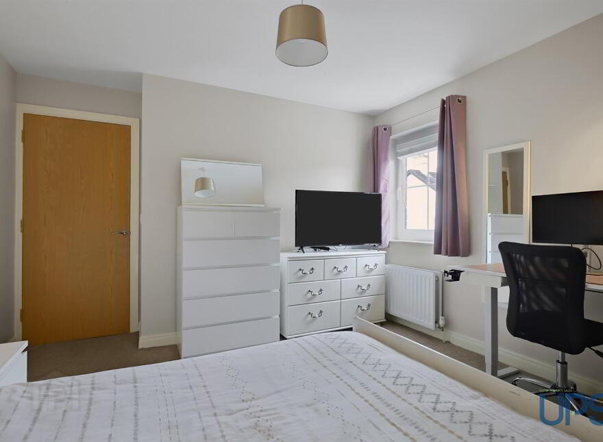 15 Lady Wallace Brae, Lisburn, BT28 3WN