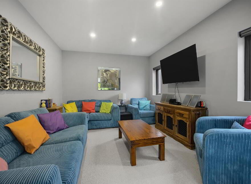 88 Ballyskeagh Road, Drumbeg, Belfast, BT17 9LL