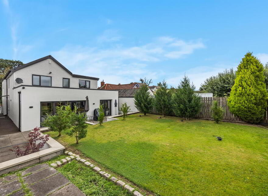 88 Ballyskeagh Road, Drumbeg, Belfast, BT17 9LL