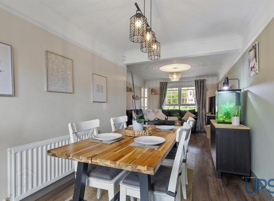 66 Lagmore Glen, Stewartstown Road, Belfast, BT17 0WJ