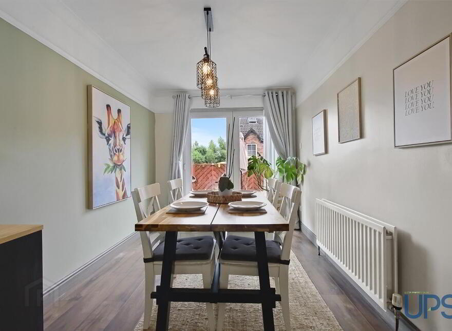 66 Lagmore Glen, Stewartstown Road, Belfast, BT17 0WJ