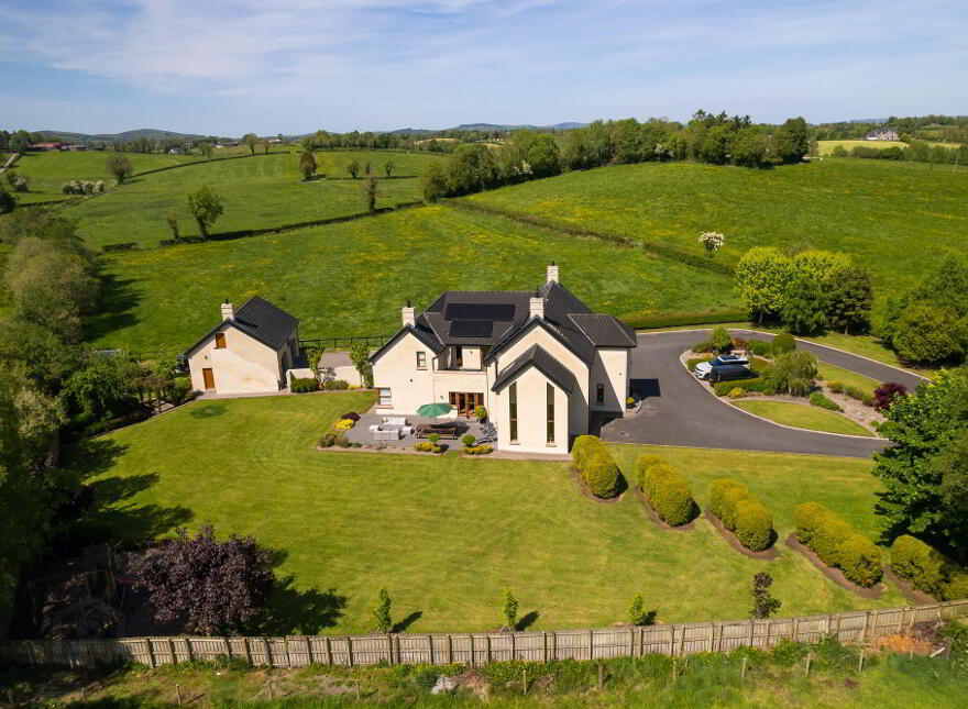 Le Touessrok, 38 Gardeners Cross Road, Enniskillen, Maguiresbridge, BT94 4PY