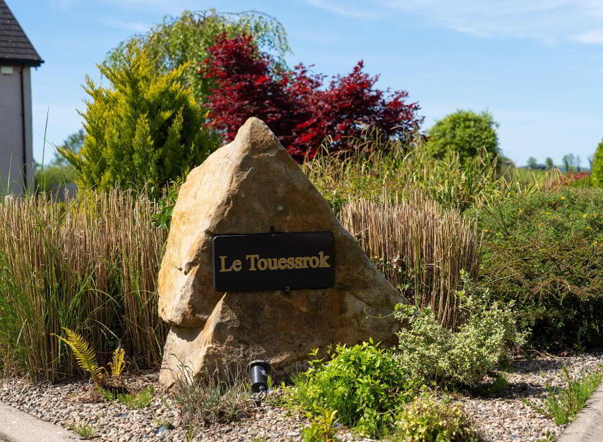 Le Touessrok, 38 Gardeners Cross Road, Enniskillen, Maguiresbridge, BT94 4PY