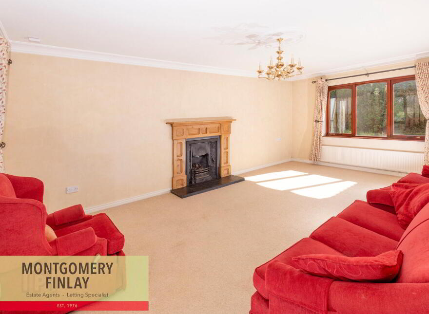 2 Castle Wood, Enniskillen, BT74 6BF