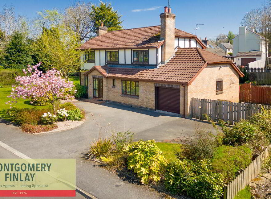 2 Castle Wood, Enniskillen, BT74 6BF photo
