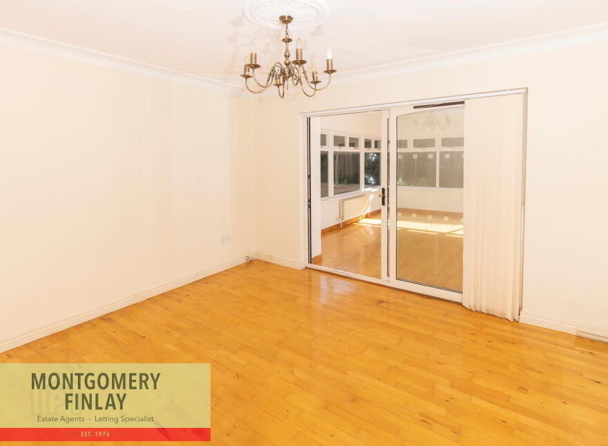 2 Castle Wood, Enniskillen, BT74 6BF