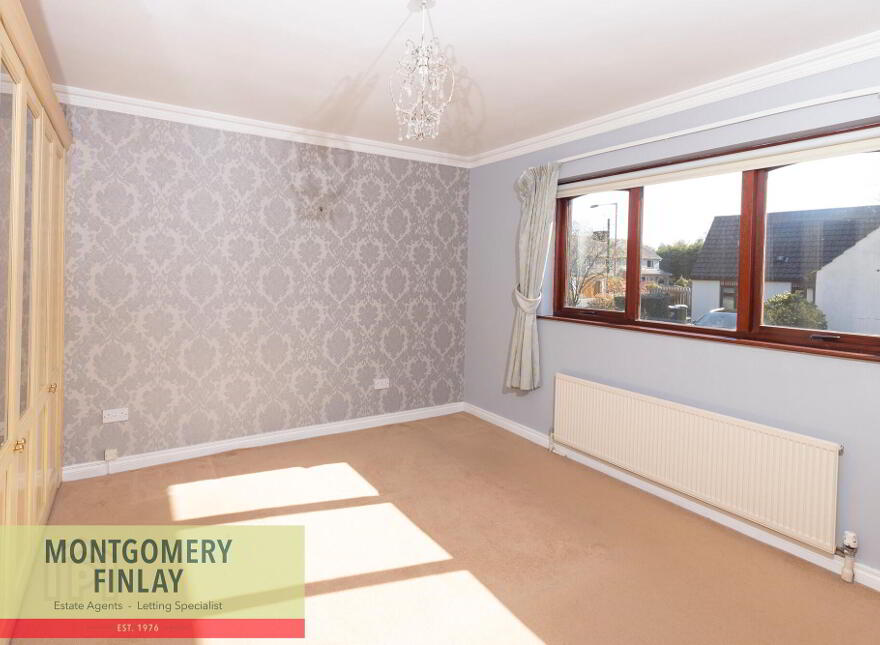 2 Castle Wood, Enniskillen, BT74 6BF