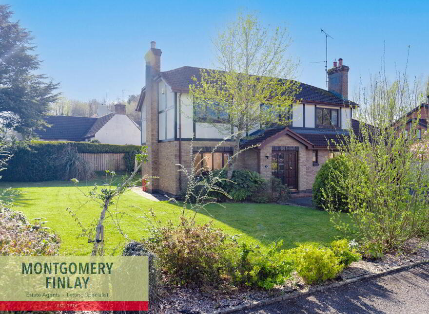 2 Castle Wood, Enniskillen, BT74 6BF