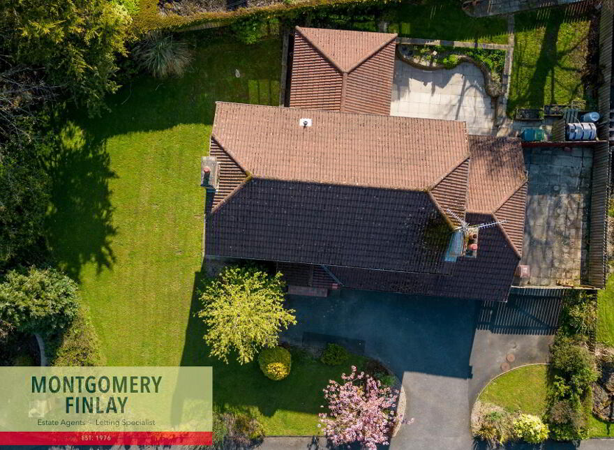 2 Castle Wood, Enniskillen, BT74 6BF