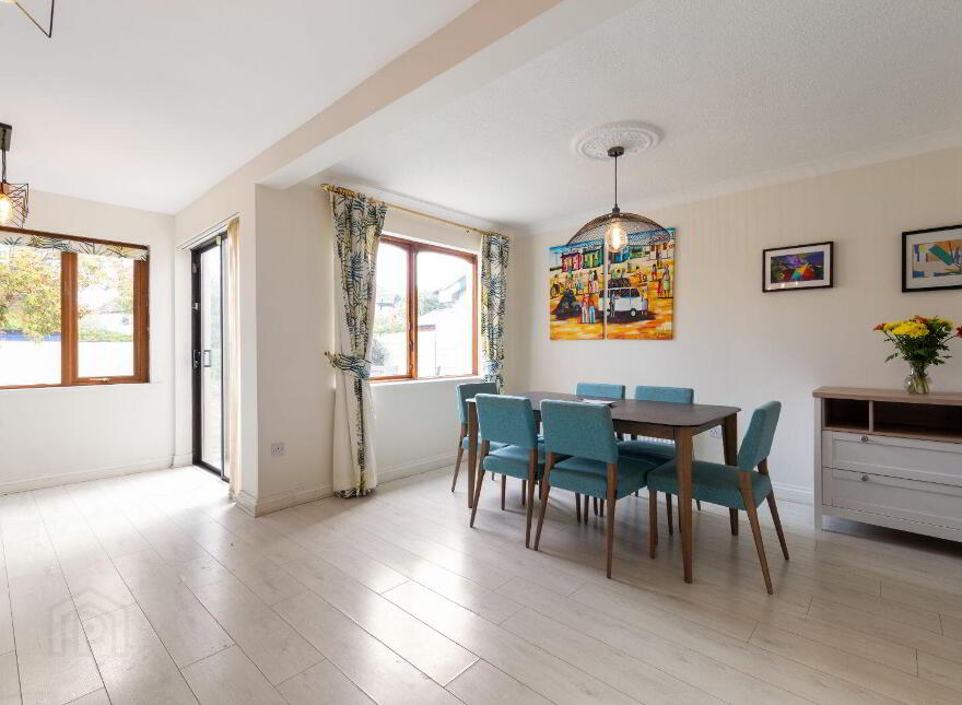 8 Avondale Lawn, Blackrock, Blackrock, A94NH73