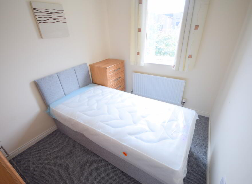 32 Leitrim Street, Kings Court, Belfast, BT6 9BJ