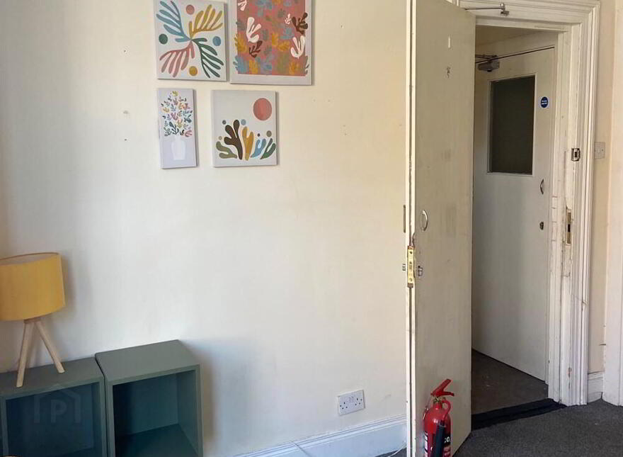 Flat 1, 13 Sandhurst Drive, Belfast, BT9 5AY