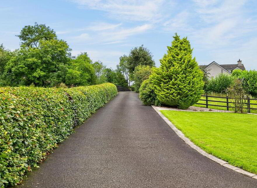 41 Duneoin Road, Cullybackey, Ballymena, BT42 1PL