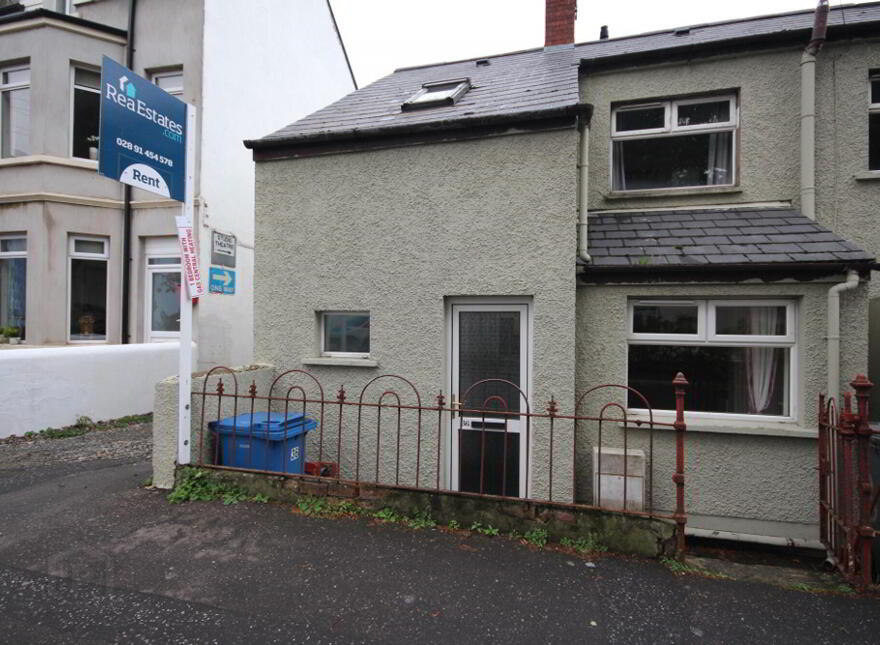 36 Central Avenue, Bangor, BT20 3AW photo