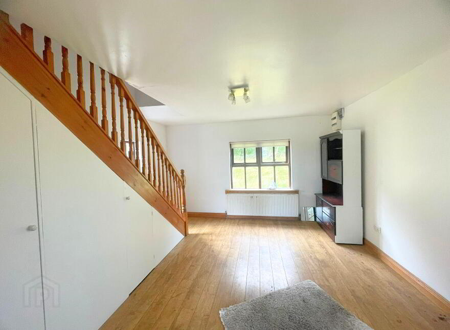 Parkmore, Athleague, F42AE27