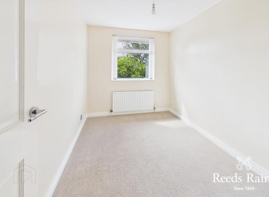 8 Cloverhill Green, Bangor, BT19 6FB