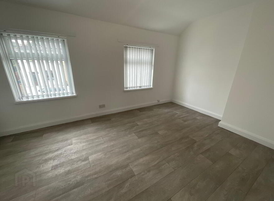 8 Silverstream Parade, Belfast, BT14 8GR