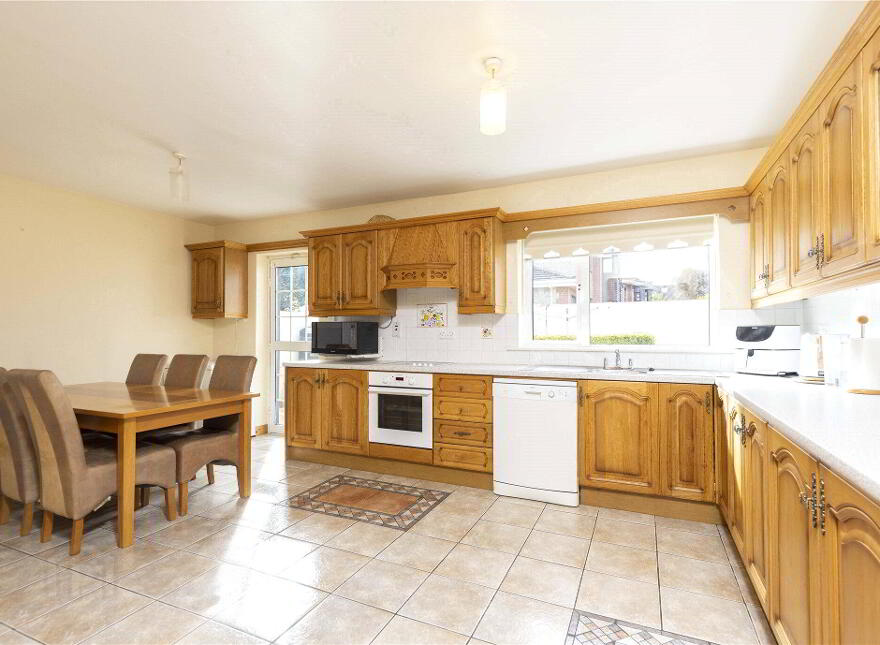 14 Cluain Ri, Navan Road, Trim, C15HP44