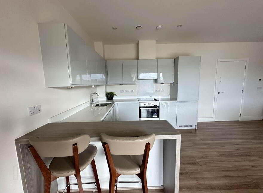 11 Larkfield Hall, Leopardstown, Dublin, D18P27K