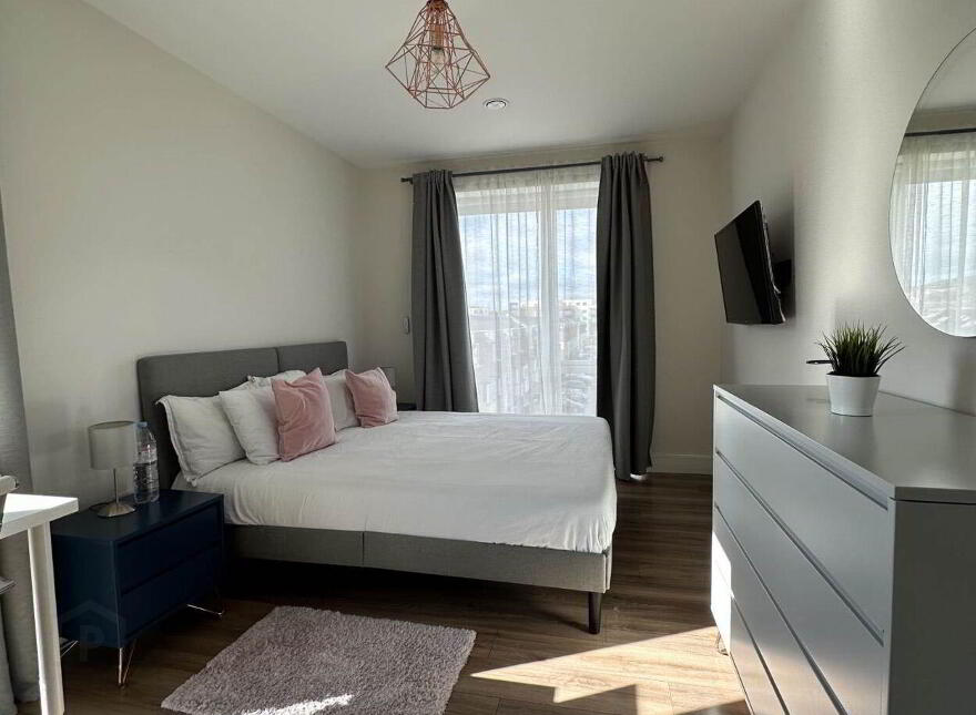 11 Larkfield Hall, Leopardstown, Dublin, D18P27K