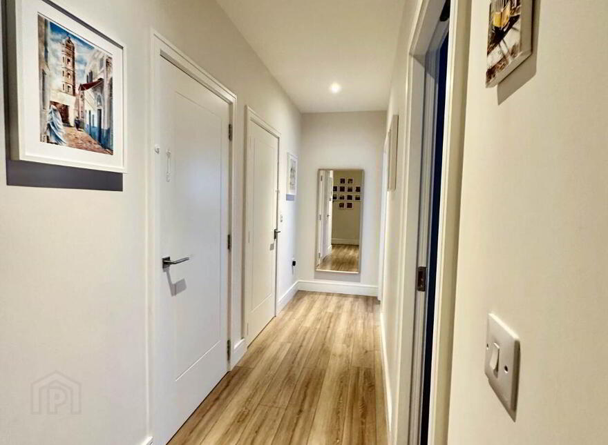 11 Larkfield Hall, Leopardstown, Dublin, D18P27K