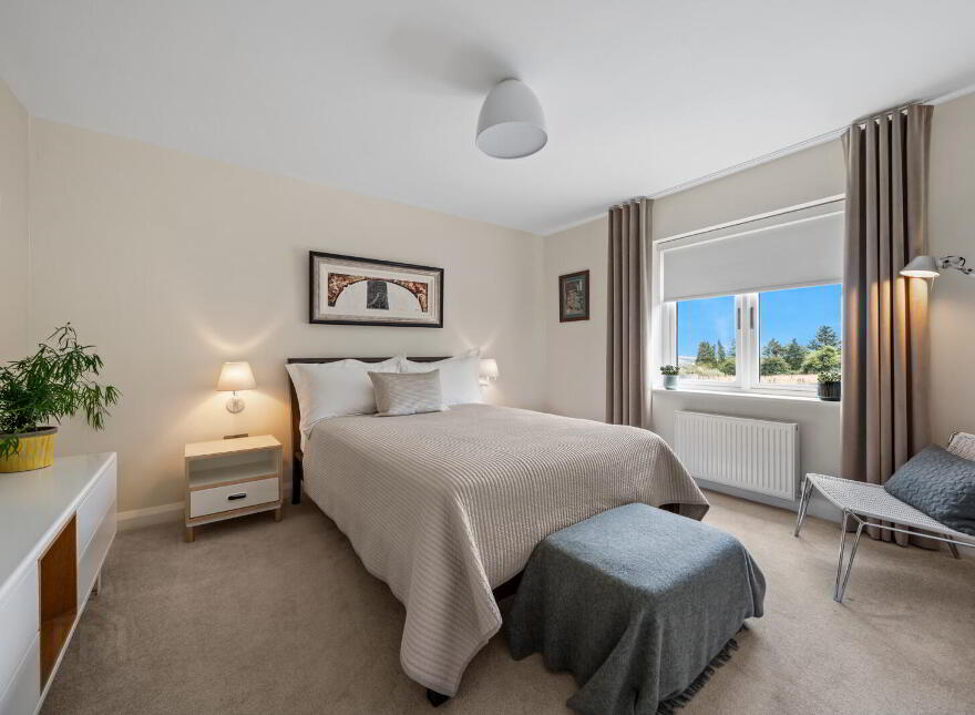 54 Ferndene Road, Dundonald, Belfast, BT16 2EW