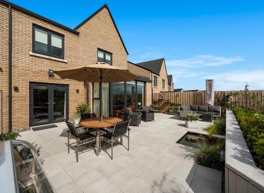 54 Ferndene Road, Dundonald, Belfast, BT16 2EW