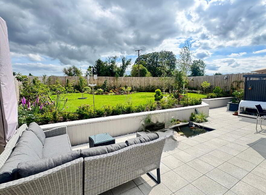 54 Ferndene Road, Dundonald, Belfast, BT16 2EW
