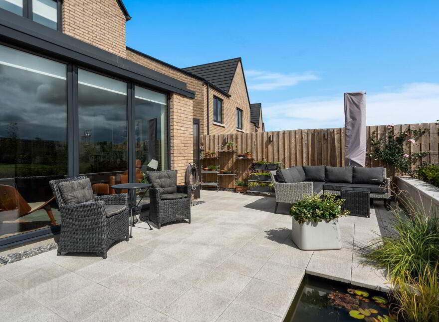 54 Ferndene Road, Dundonald, Belfast, BT16 2EW