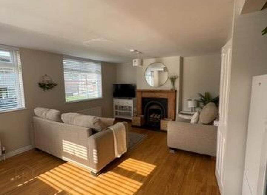 STUDENT LET 2026-27, 18B Parklea, Portstewart, BT55 7HA