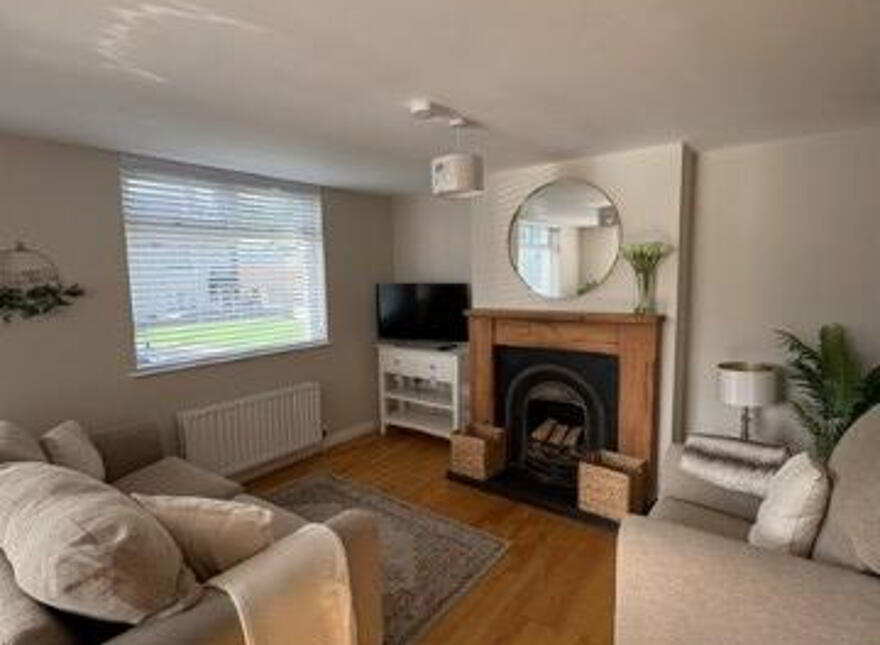 STUDENT LET 2026-27, 18B Parklea, Portstewart, BT55 7HA
