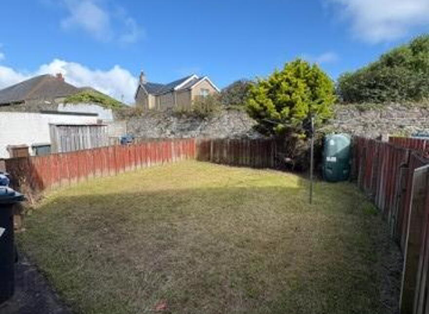 STUDENT LET 2026-27, 18B Parklea, Portstewart, BT55 7HA