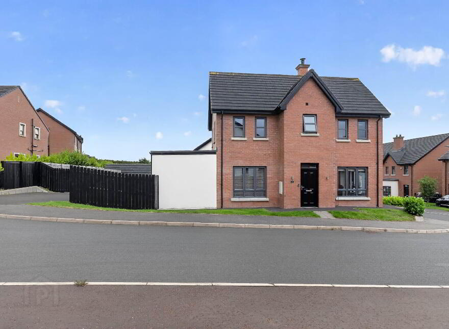 3 Brooke Hall Mews, Belfast, BT8 6WW