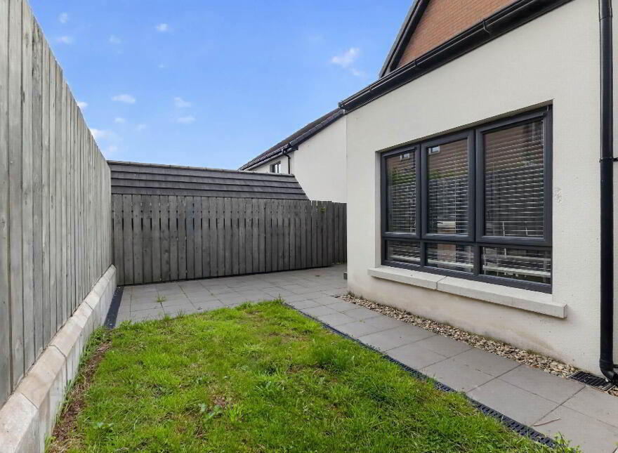 3 Brooke Hall Mews, Belfast, BT8 6WW