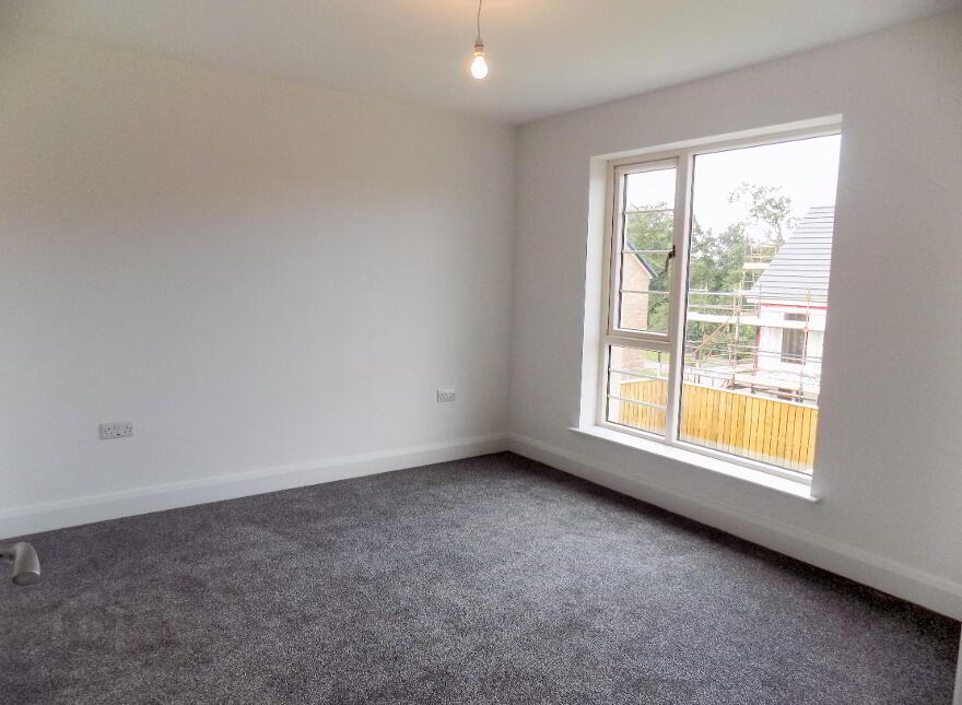 5 Larch Lane, Lisburn, BT28 2ZX