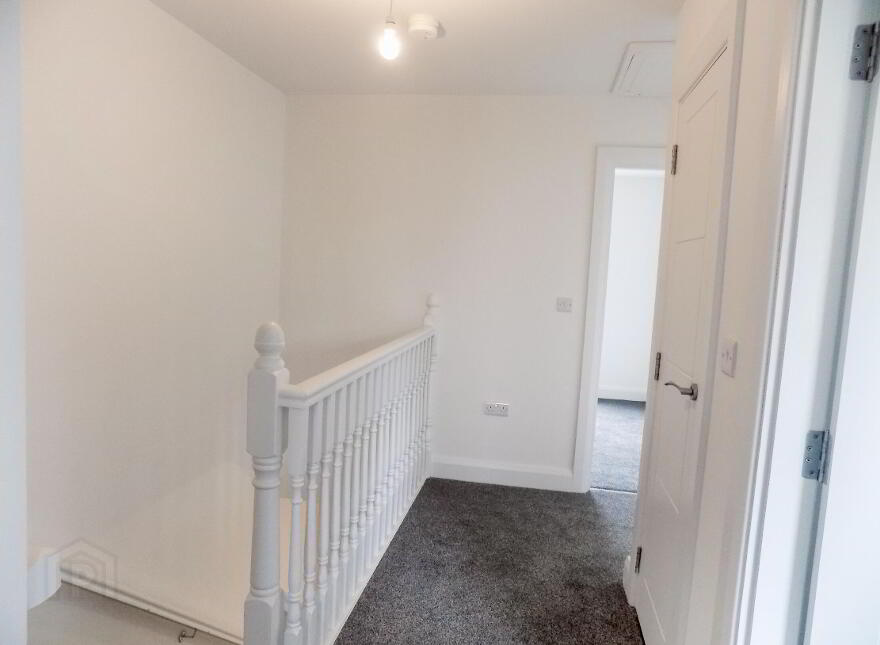 5 Larch Lane, Lisburn, BT28 2ZX