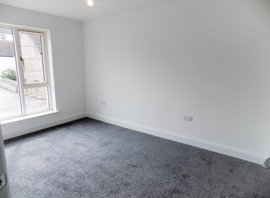5 Larch Lane, Lisburn, BT28 2ZX