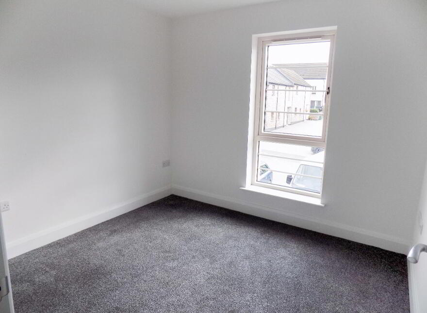5 Larch Lane, Lisburn, BT28 2ZX