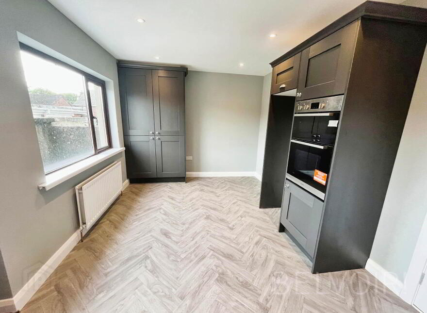 32 Brookvale Rise, Lisburn, BT28 1DE