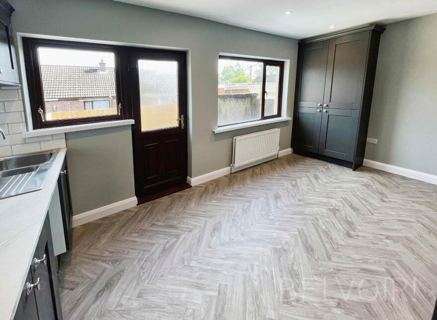 32 Brookvale Rise, Lisburn, BT28 1DE