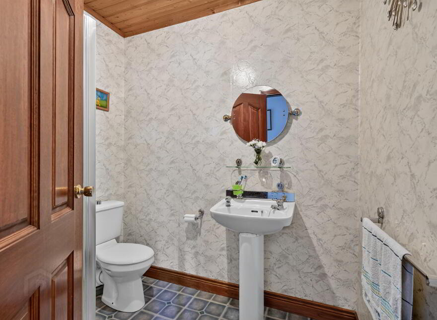 30 Barnfield Road, Derriaghy, Lisburn, BT28 3TQ