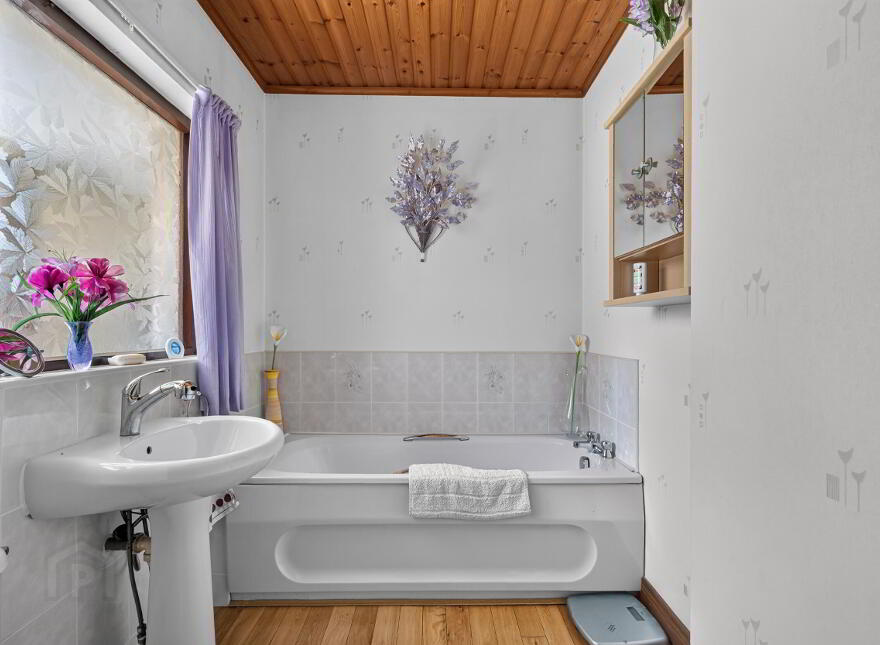 30 Barnfield Road, Derriaghy, Lisburn, BT28 3TQ