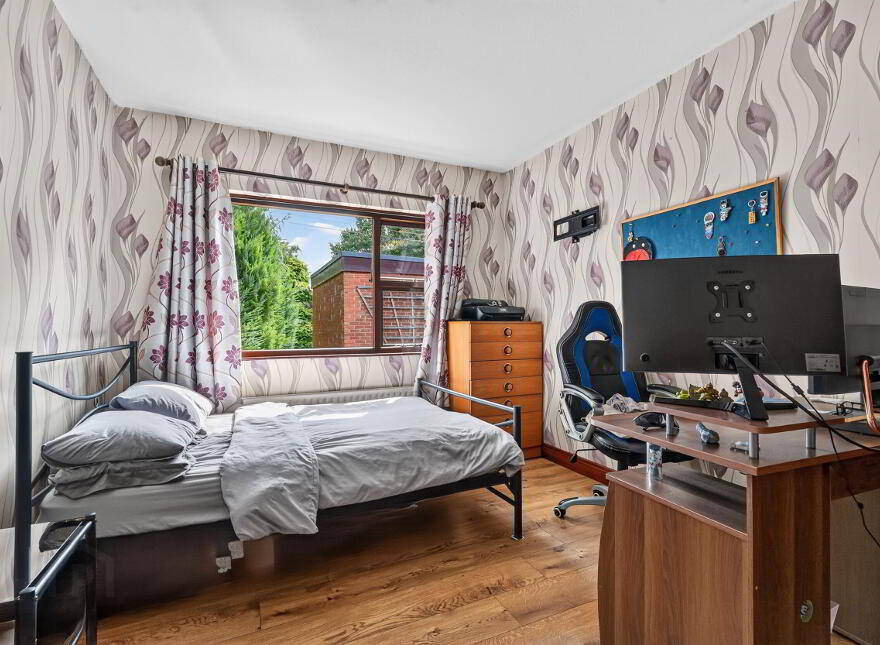 30 Barnfield Road, Derriaghy, Lisburn, BT28 3TQ