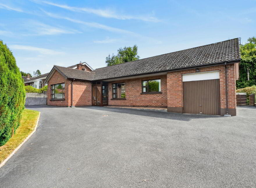 30 Barnfield Road, Derriaghy, Lisburn, BT28 3TQ