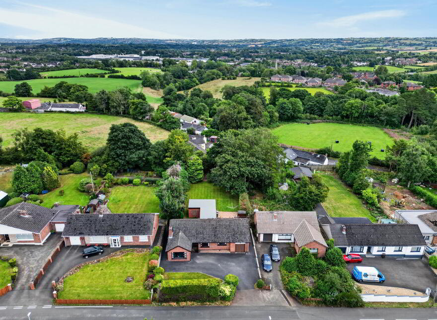 30 Barnfield Road, Derriaghy, Lisburn, BT28 3TQ