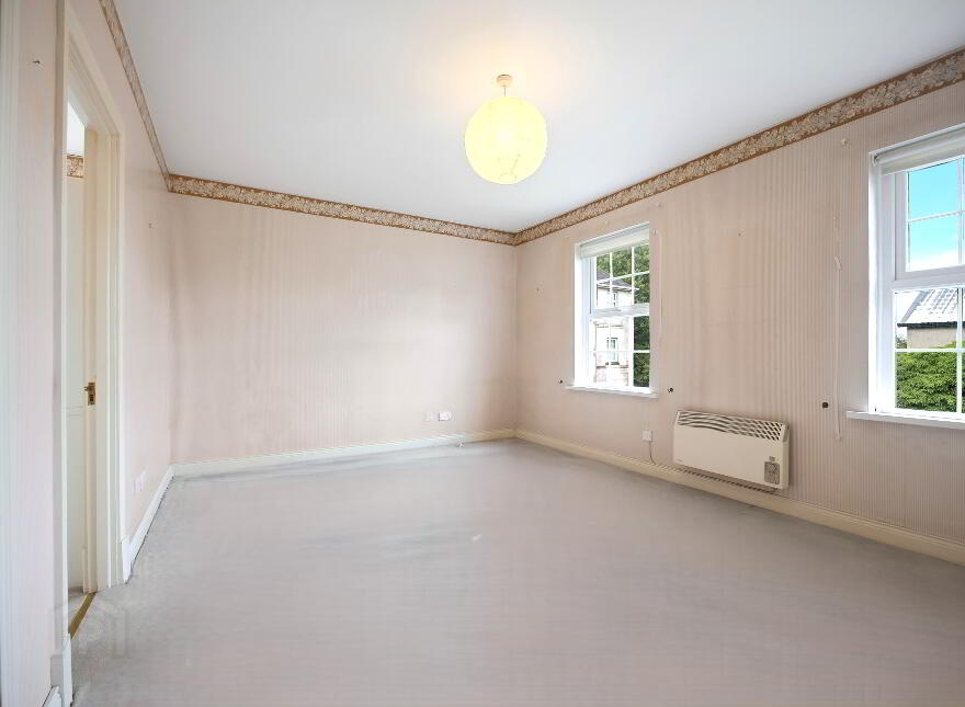 7 Hamilton Harty Court, Ballynahinch Street, Royal Hillsborough, BT26 6FA